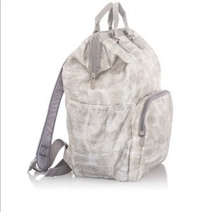 Thirty One Adventures Backpack Retired